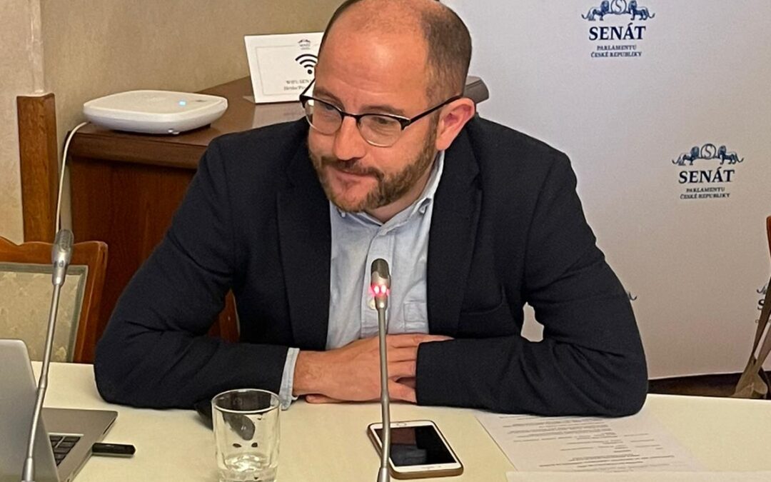 Jaké jsou hlavní závěry analýzy PAQ Research pro Spolu, z.s.?
