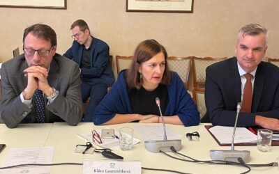 Kulatý stůl Spolu, z.s. v Senátu: Rozhovor s vládní zmocněnkyní pro lidská práva